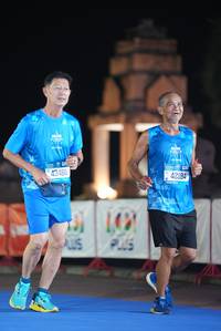 BIB: 43480, 1000, 42184
                            <button type="button" onclick="openModal(19771656)" class="btn btn-primary btn-sm float-right btn-popup" data-toggle="modal" data-target=".modal-high-quality">
                        <i class="fas fa-shopping-cart"></i> Add to Cart
                    </button>
                                            <button type="button" onclick="isThisMe(19771656, true)" class="btn btn-success btn-sm float-right btn-popup btn-isme hidden" data-toggle="tooltip" data-placement="bottom" title="นี่คือรูปของคุณใช่ไหม คลิกที่นี่เพื่อเอาเข้าอัลบั้ม">
                        <i class="fas fa-plus"></i> Add to album
                    </button>
                    <button type="button" onclick="isThisMe(19771656, false)" class="btn btn-warning btn-sm float-right btn-popup btn-isnotme hidden">
                        <i class="fas fa-ban"></i> Remove from album
                    </button>